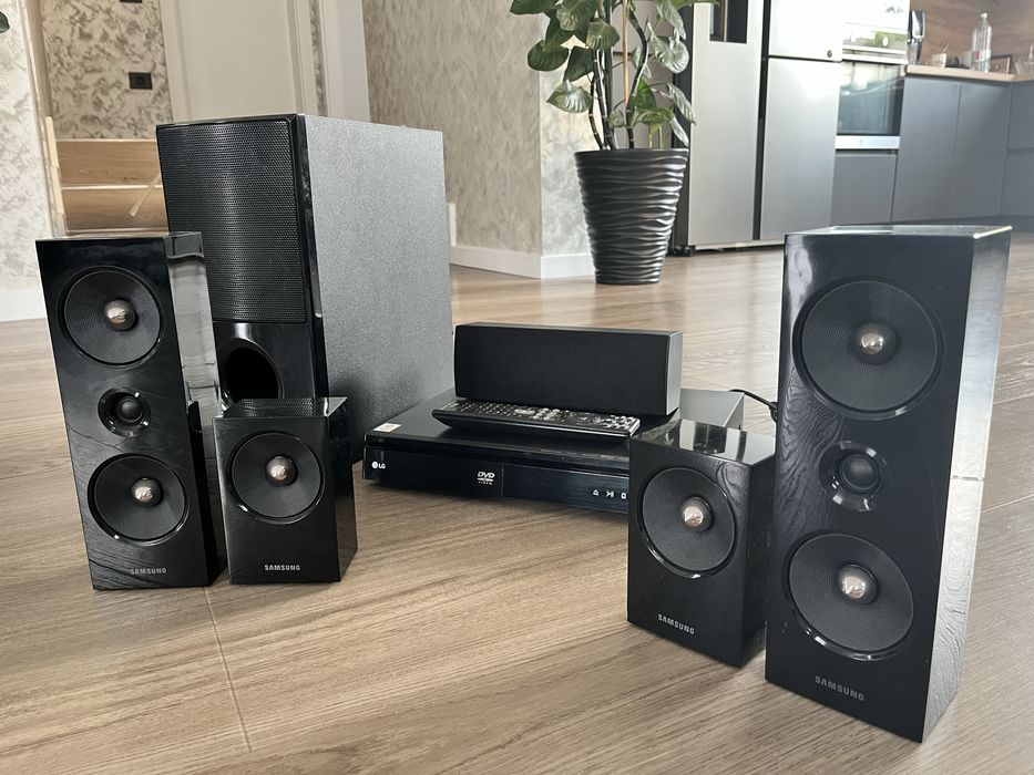 Sistem 5.1 Home Theater LG LHD657 cu bluetooth HDMI OUT