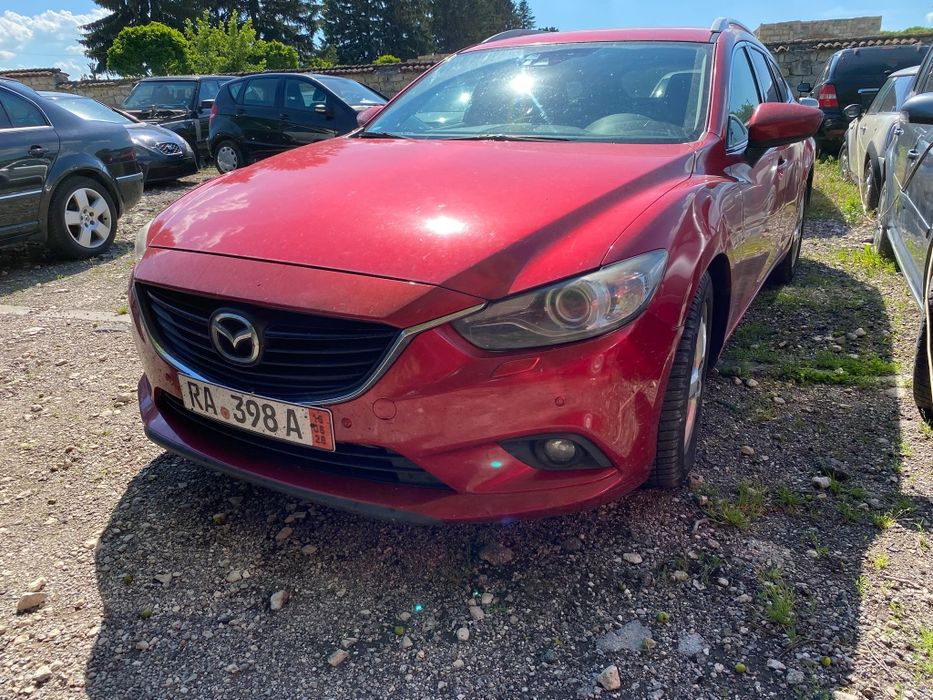 Dezmembrez mazda 6 an 2014