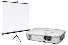 Экран для проектора (моторизированный) (3,0 x 2,0 м)