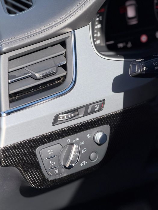Audi SQ7 4.0 V8 TDI 435 CP | 7 Locuri | FULL | Night Vision | HUD | 360°