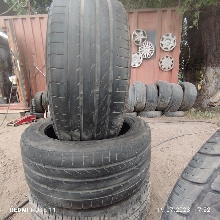 Продам пару шин 20р.