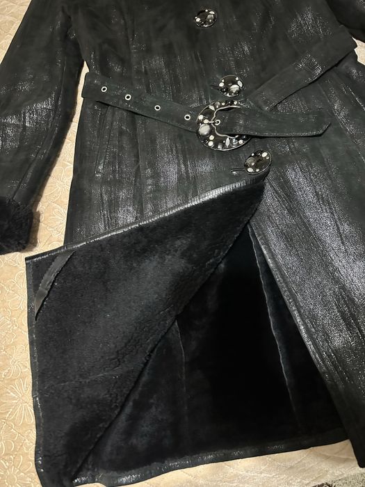 Продоется дубленка  с норковым воротником.