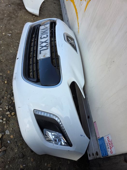 Bara fata  Peugeot 308 + kit radiatoare an 2013