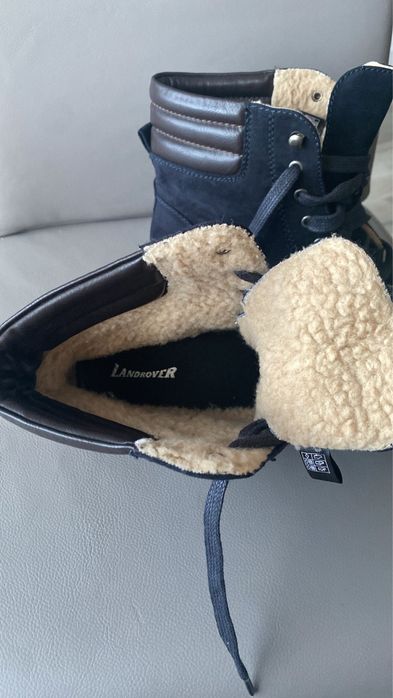 Cizme Land Rover in stare excelenta