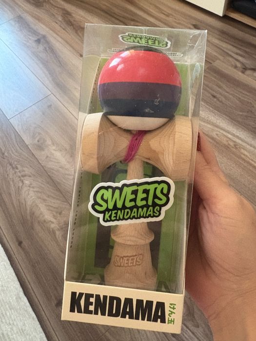 LICHIDARE  STOC Kendama Sweets Kendama Prime Originale