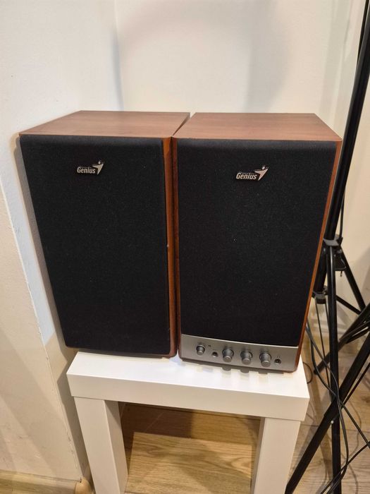Активни стерео високоговорители тонколони Genius SP-HF1250X