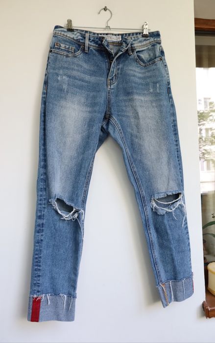 Blugi Girlfriend rupți XS