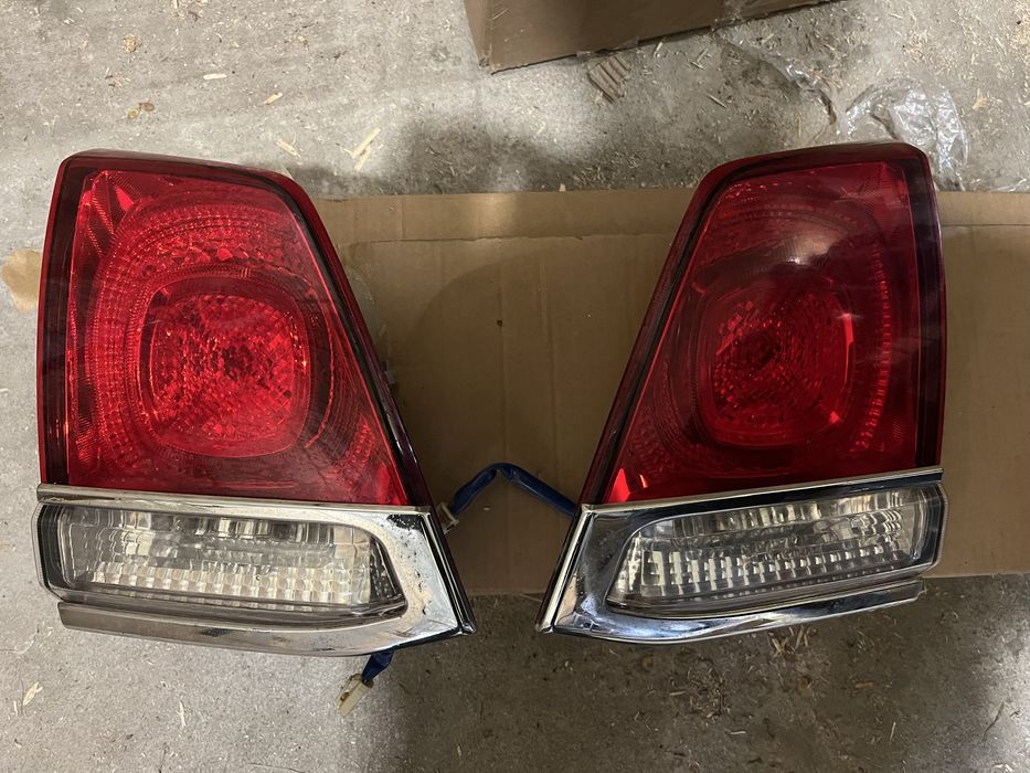 Фонарь задний land cruiser 200