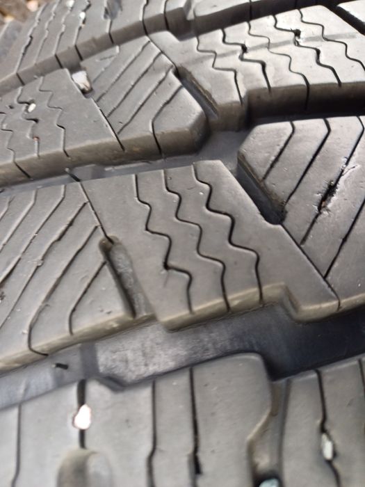 Гуми 215/65/16С Мишелин