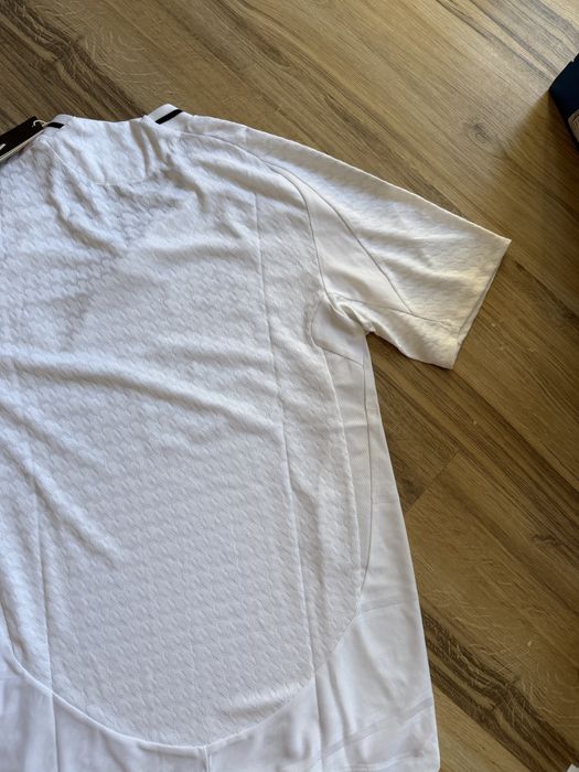 Оригинална чисто нива тениска Adidas REAL H JSY ! S,L,M
