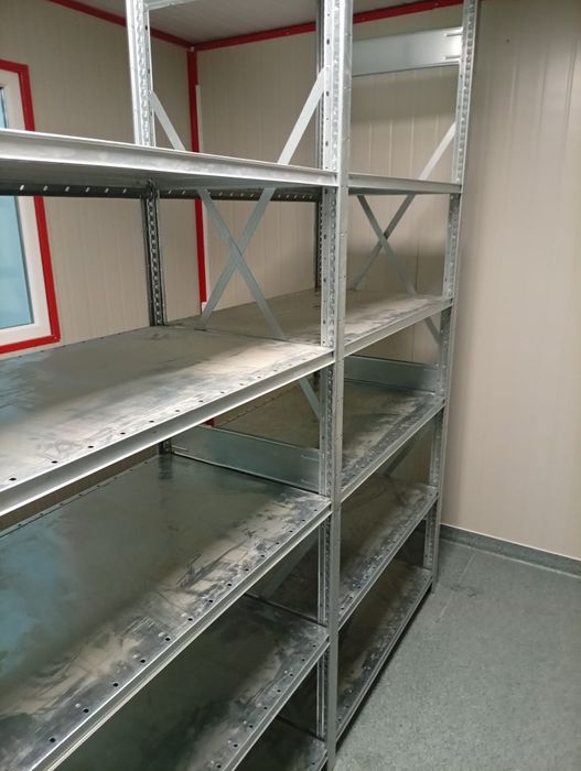 Rafturi metalice pentru depozitare marfa manuala si arhiva