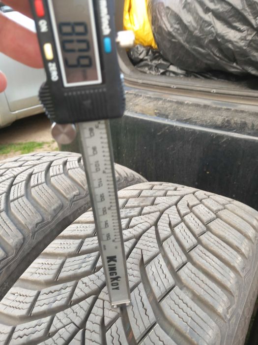 205/55 R16 Continental Wintercontact