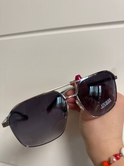 Мъжки слънчеви очила Guess