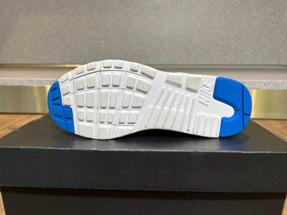 ОРИГИНАЛНИ *** Nike Air Max Tavas / Photo Blue & Royal White