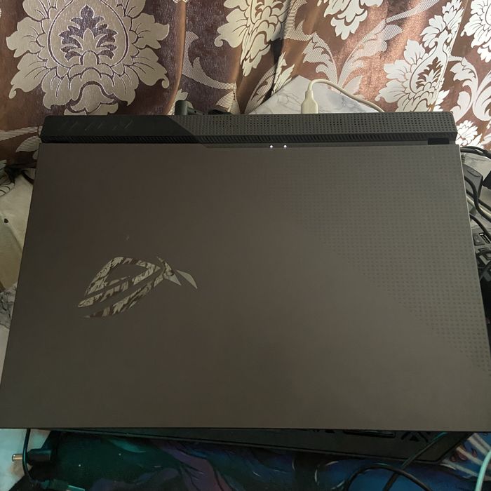 Продам ноутбук Asus rog strix g15