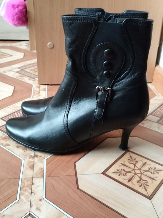 Продам  полусапожки