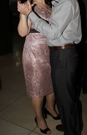 Платье б/у в отличном состоянии