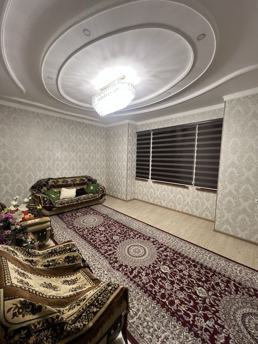 Уй сотилади, Сергели курувчида