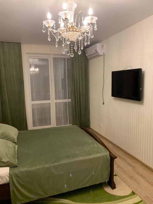 Сдам  1 ком квартиру посуточно