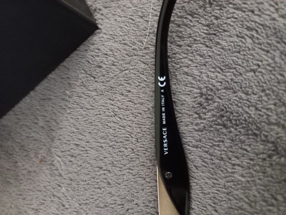 Оригинални очила versace със златно