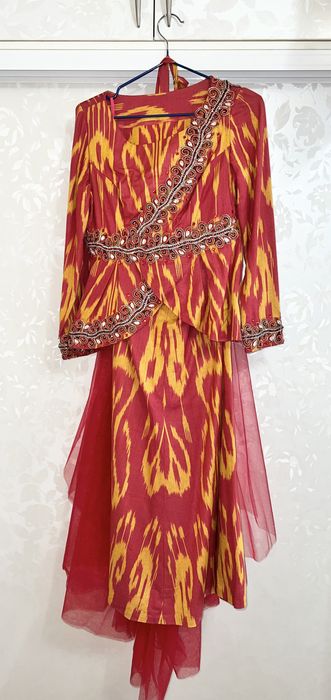 Вечерние платья, Окшом либослари