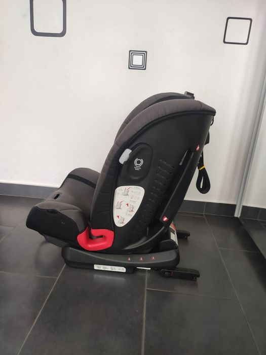 Scaun auto Joie Bold cu isofix pentru copii între 9 și 36 kg