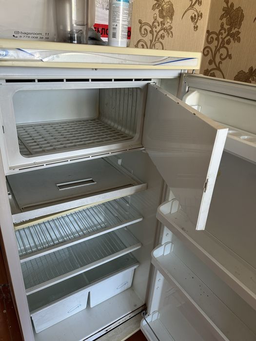 продам холодильник рабочий