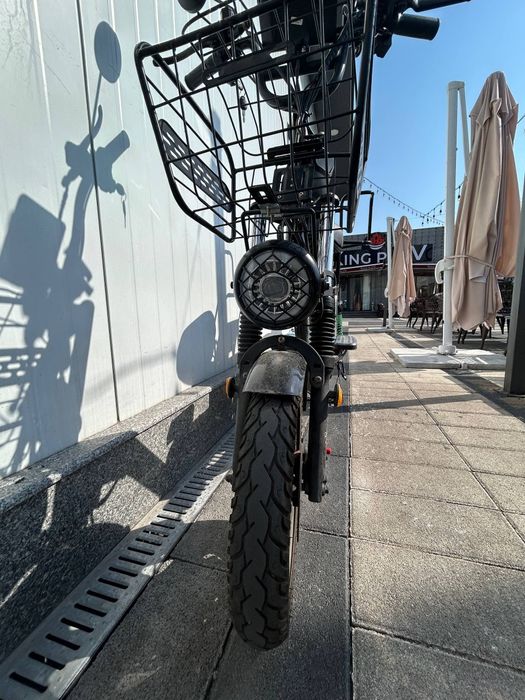 Skuter eleltro skuter moped elektrovelik
