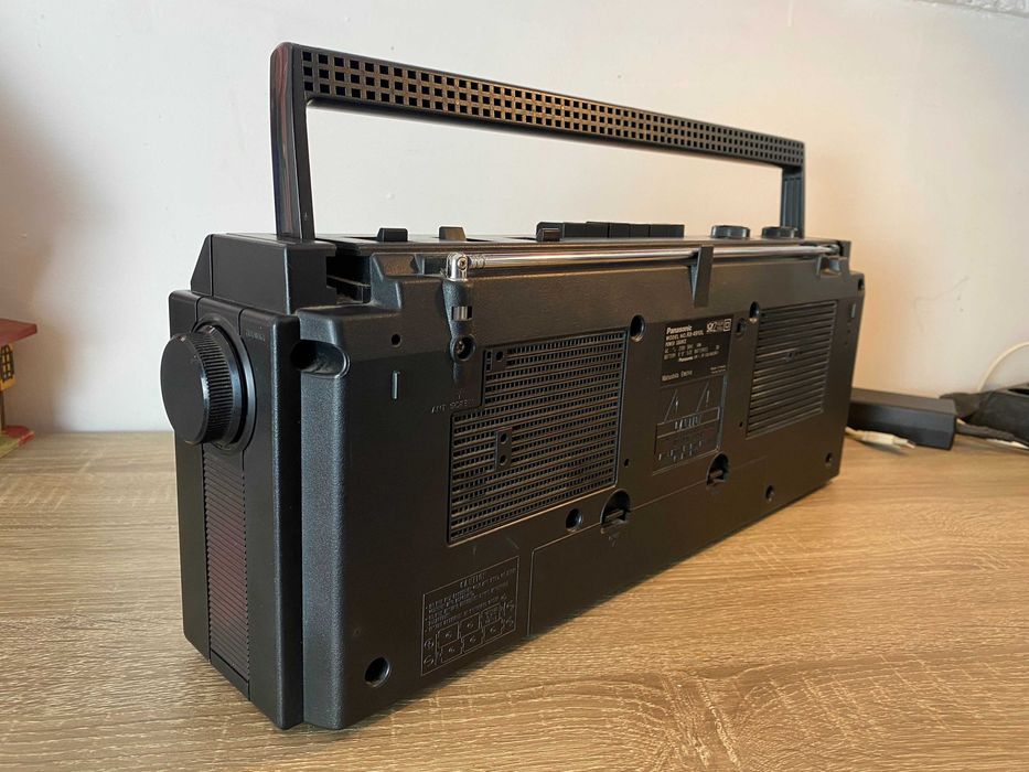 Радиокасетофон Panasonic RX-4910L