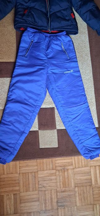 Комплект грейка и зимно яке Adidas .Продават се и поотделно