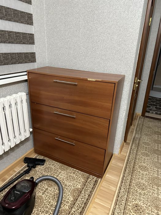 Продается офисная мебель и столы для компьютеров!