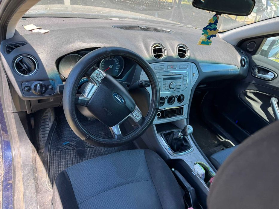 Dezmembrez Ford Mondeo 1.8 TDCI 2007