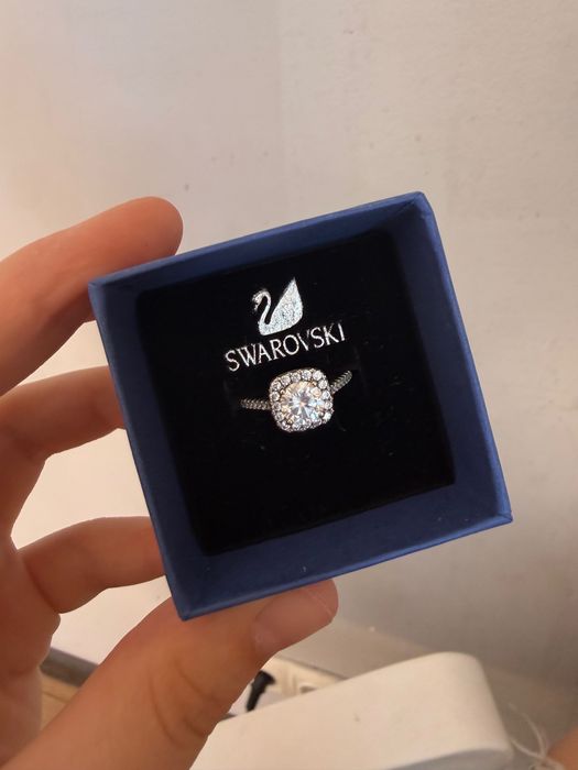 Кольцо и серьги Swarovski