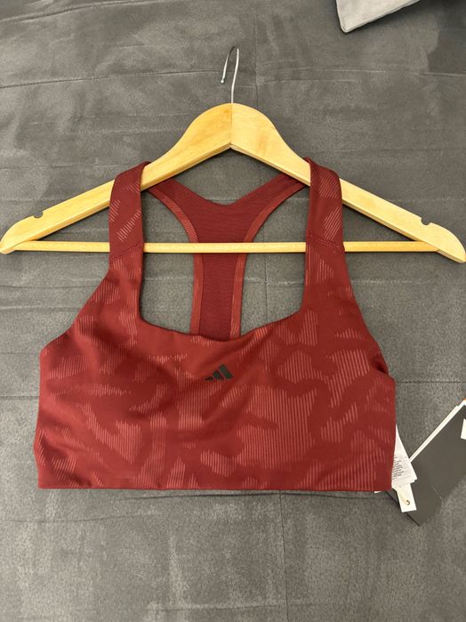 Adidas бюстие ново