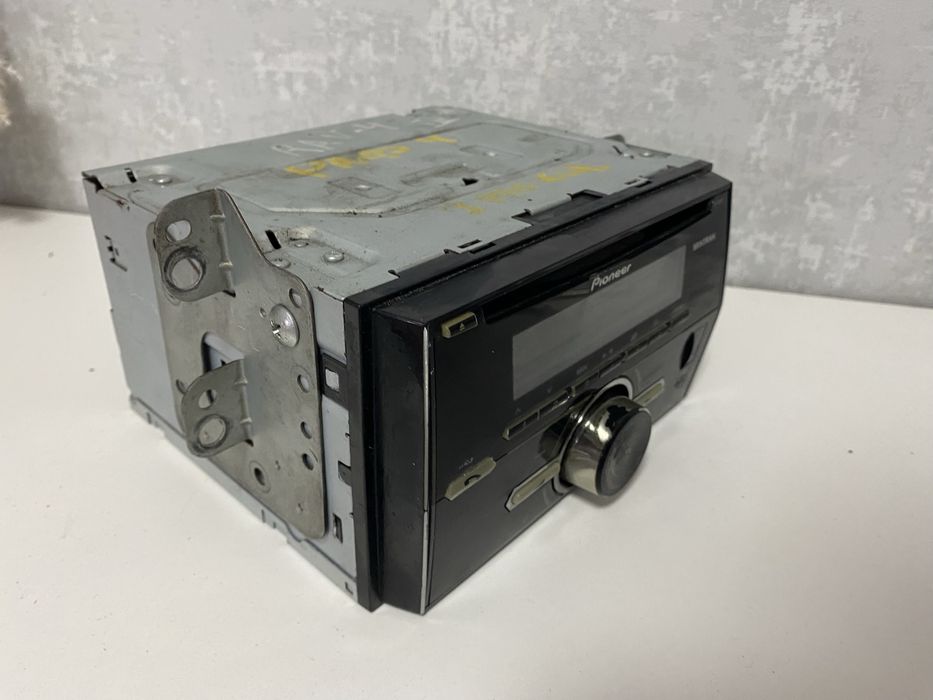 Магнитола pioneer