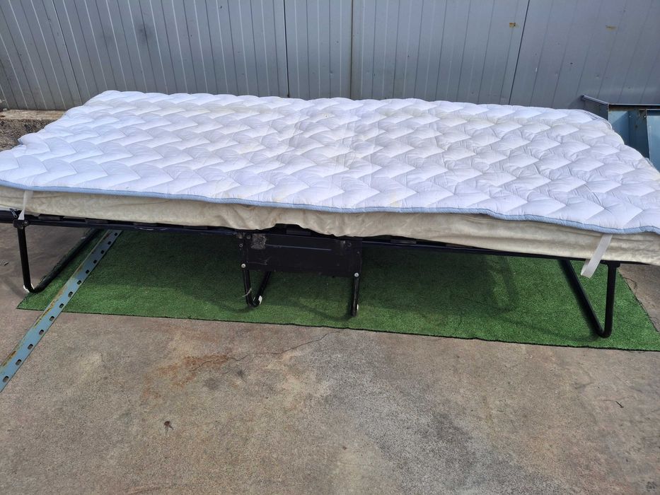 Походно легло ...