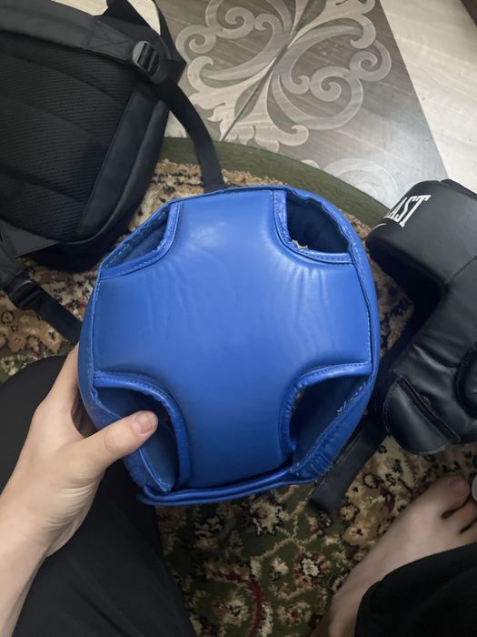 Шлем весинг