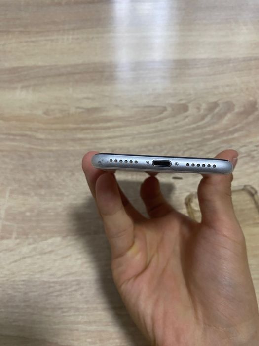 iPhone se 2020 64gb