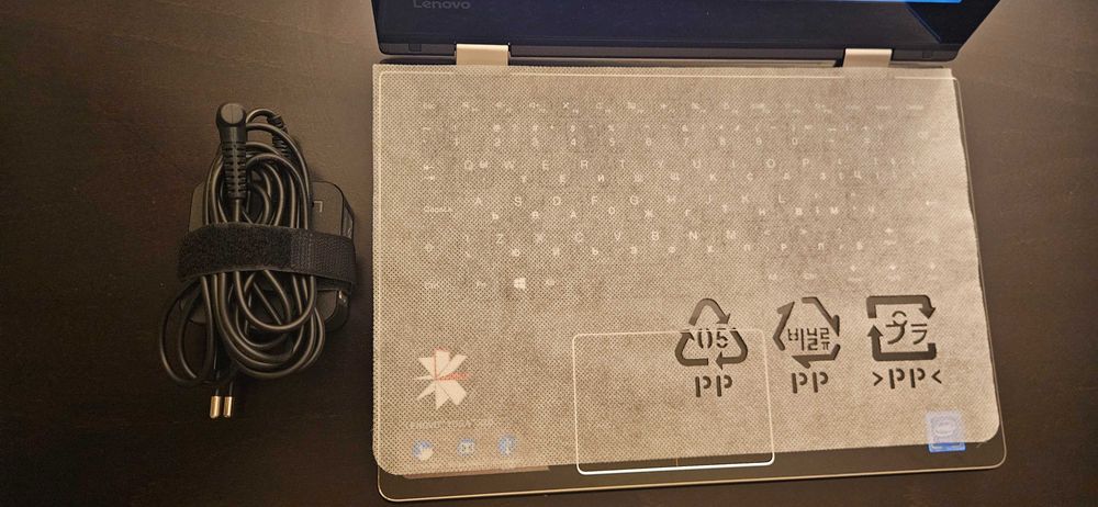 Лаптоп Lenovo Yoga 310