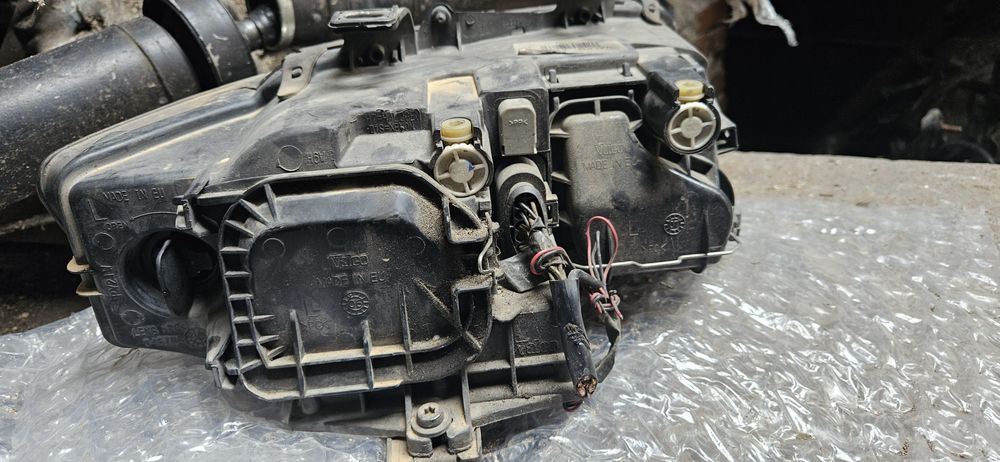 Фарове за a4 B6 audi