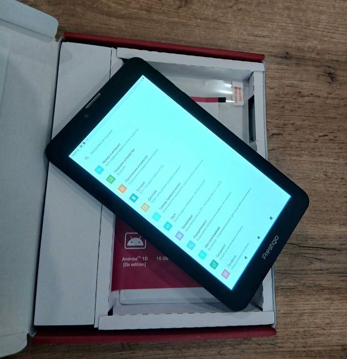 Таблет PRESTIGIO Q 7 "