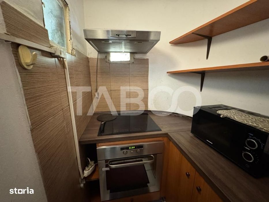 Apartament de inchiriat cu 5 camere 2 bai bloc cu lift Turnisor Sibiu