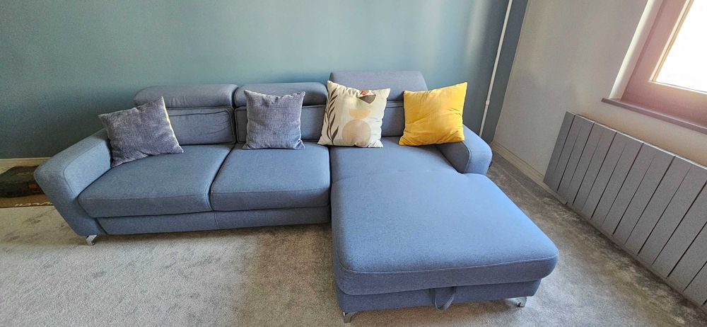 Диван угловой, Прибалтика