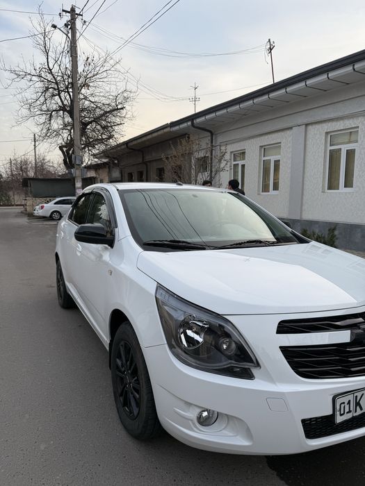 Chevrolet Cobalt 2025 — 4