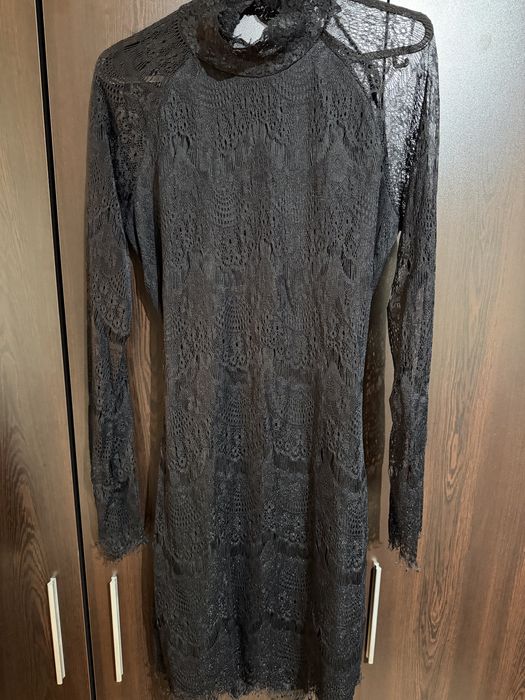 Дамски рокли Bershka,Zara,HM