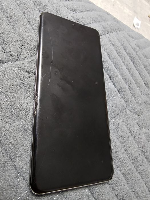 Samsung (самсунг) s20 plus