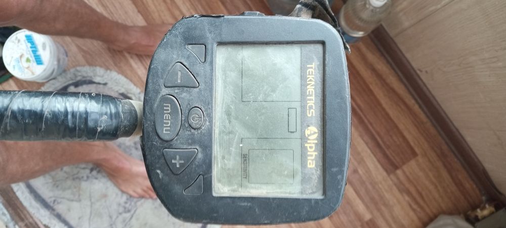 Металлоискатель Текнетикс Альфа 2000