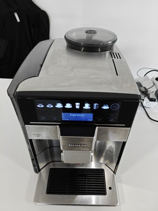 Espressor Automat Siemens EQ Plus s700
