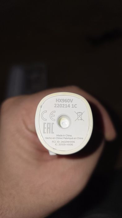 Philips Sonicare ExpertClean 7300 cu un mic defect estetic