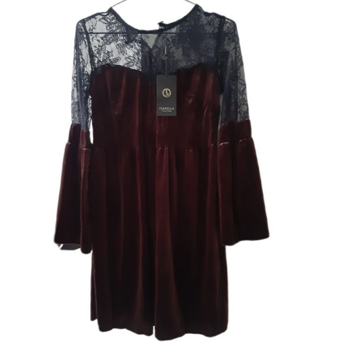 Продам  вечерние  платья все за 2500